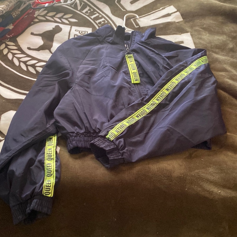 Queen zip up jacket